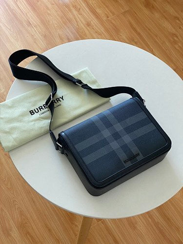 Structured Crossbody Shoulder Bag
