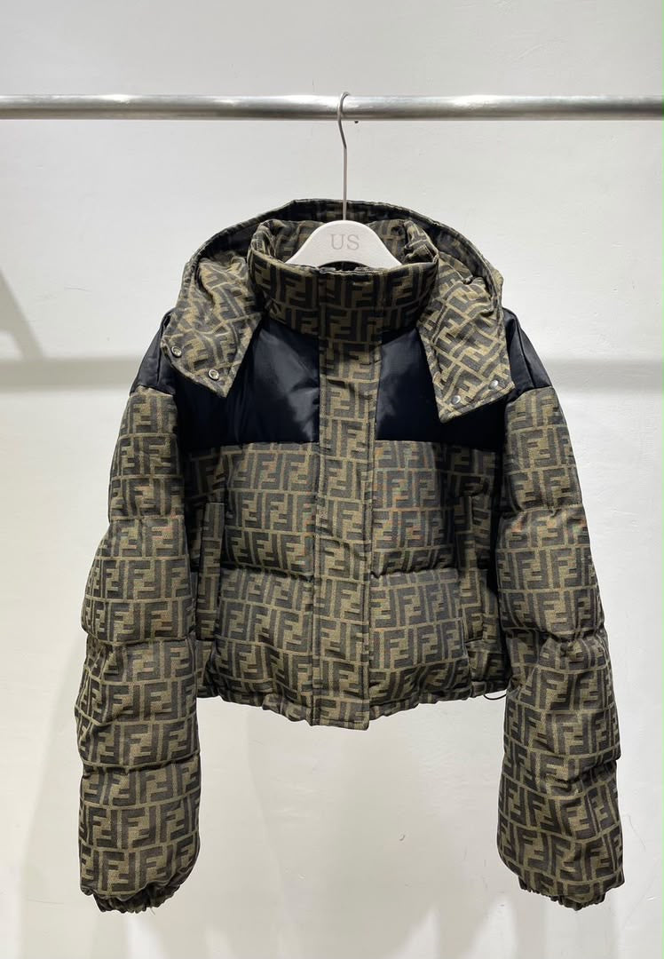 Fendi Ski FF Cropped Down Jacket Brown
