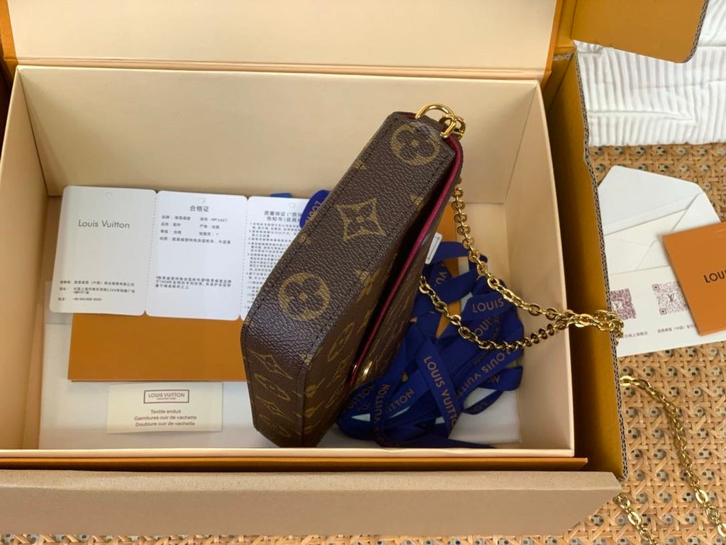 Pochette con cadena