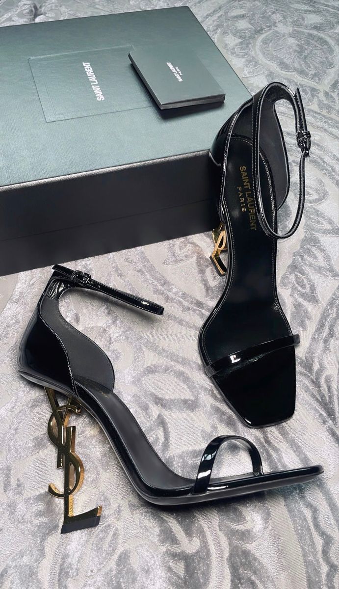 Tacones Icónicos Dorados YSL
