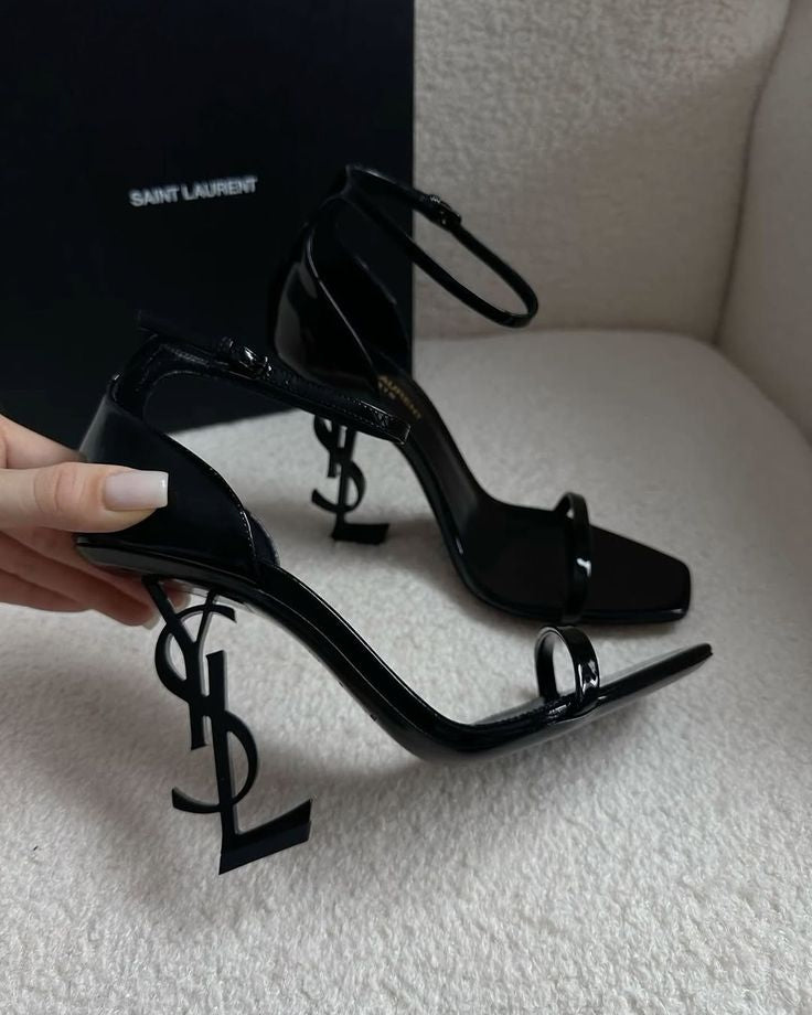 Tacones Icónicos Negros YSL