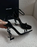 Tacones Icónicos Negros YSL