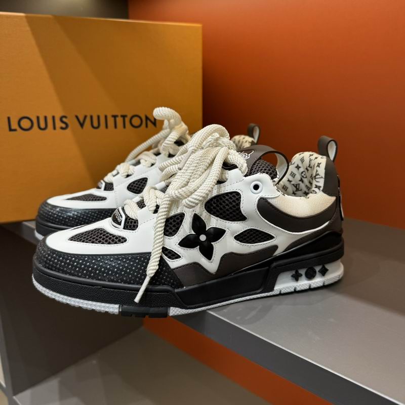 Premium classic sneakers LV
