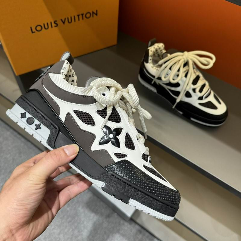 Premium classic sneakers LV