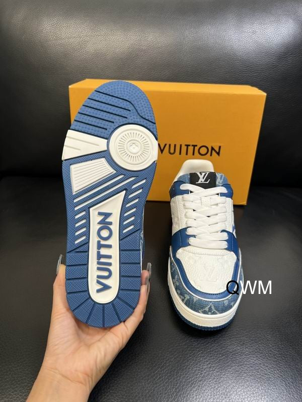 Zapatillas bajas con monograma LV
