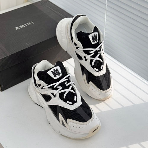 Zapatillas deportivas de estilo robusto Amiri