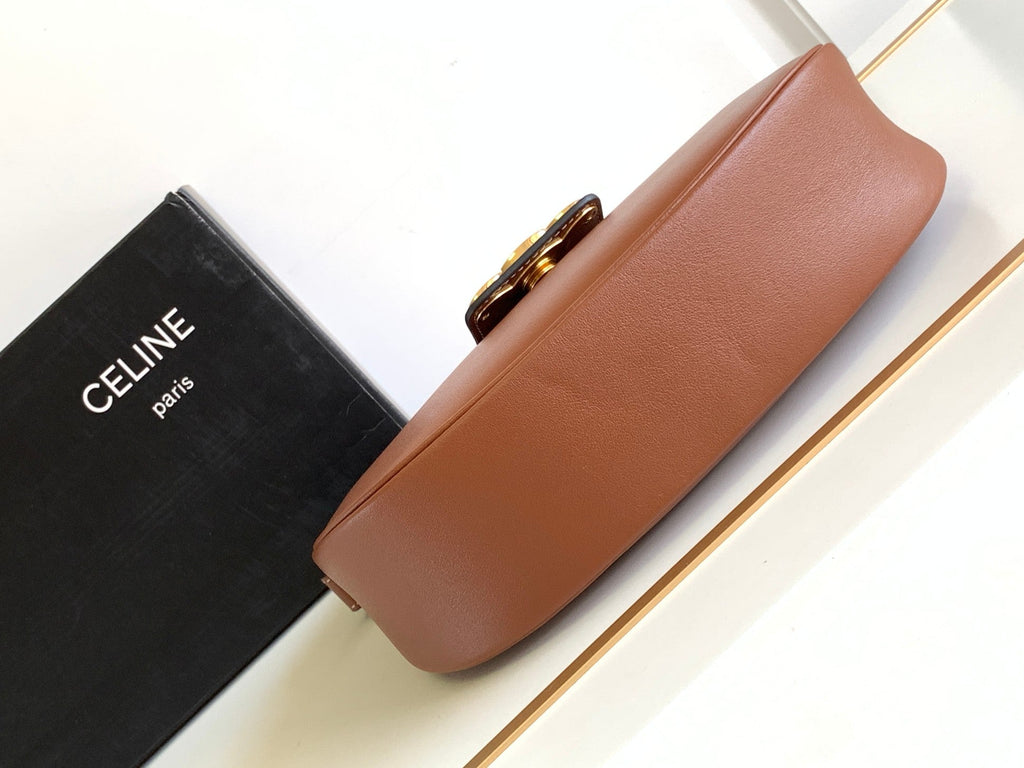 Calfskin Triomphe Shoulder Bag