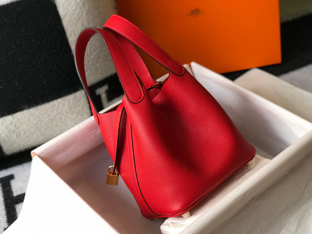 Bucket Bag Red