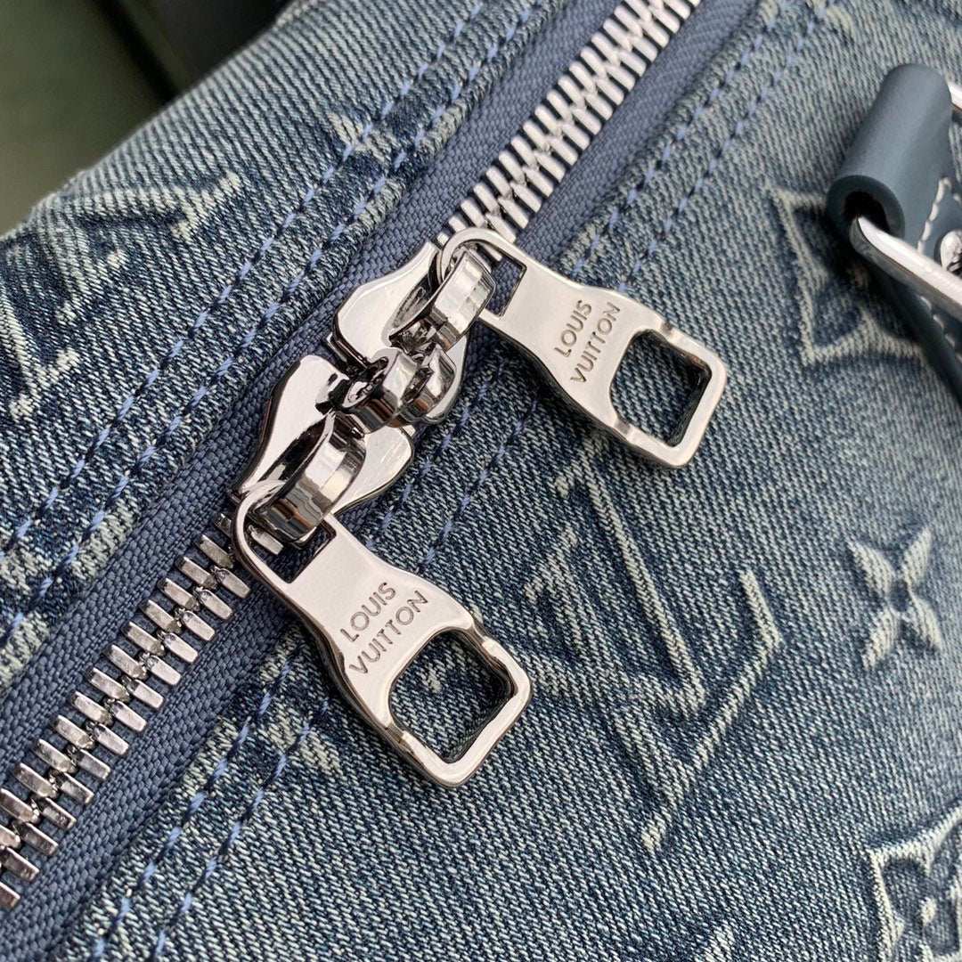 Bandoulière 50 Travel Bag