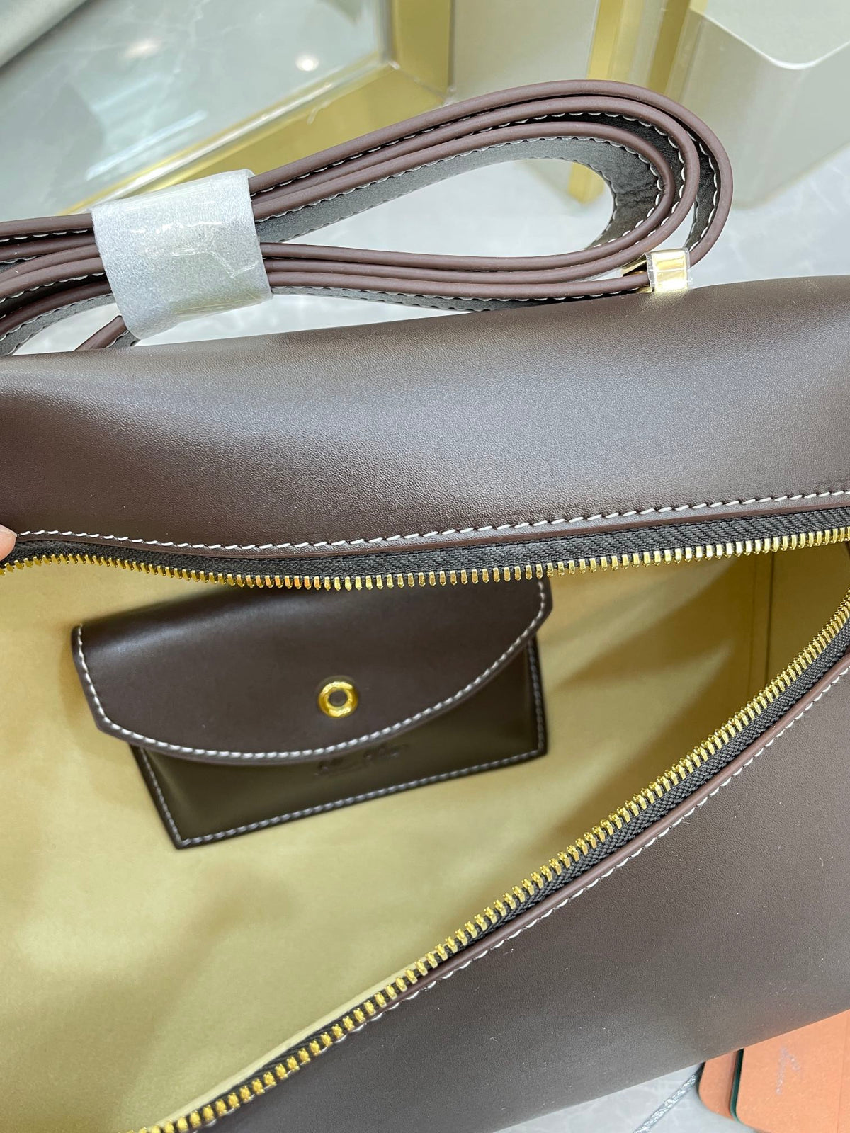 Saddle Loro Leather Bag