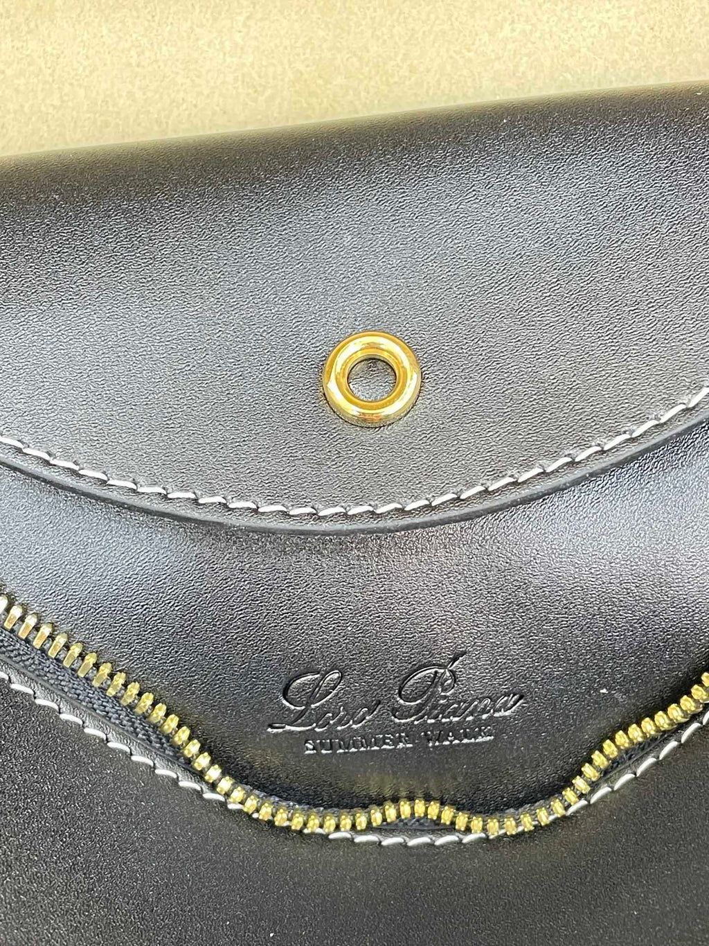 Saddle Loro Leather Bag