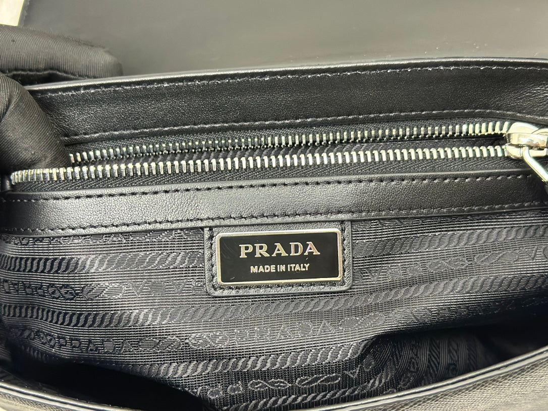 Men’s Crossbody Bag with Embroidered Strap