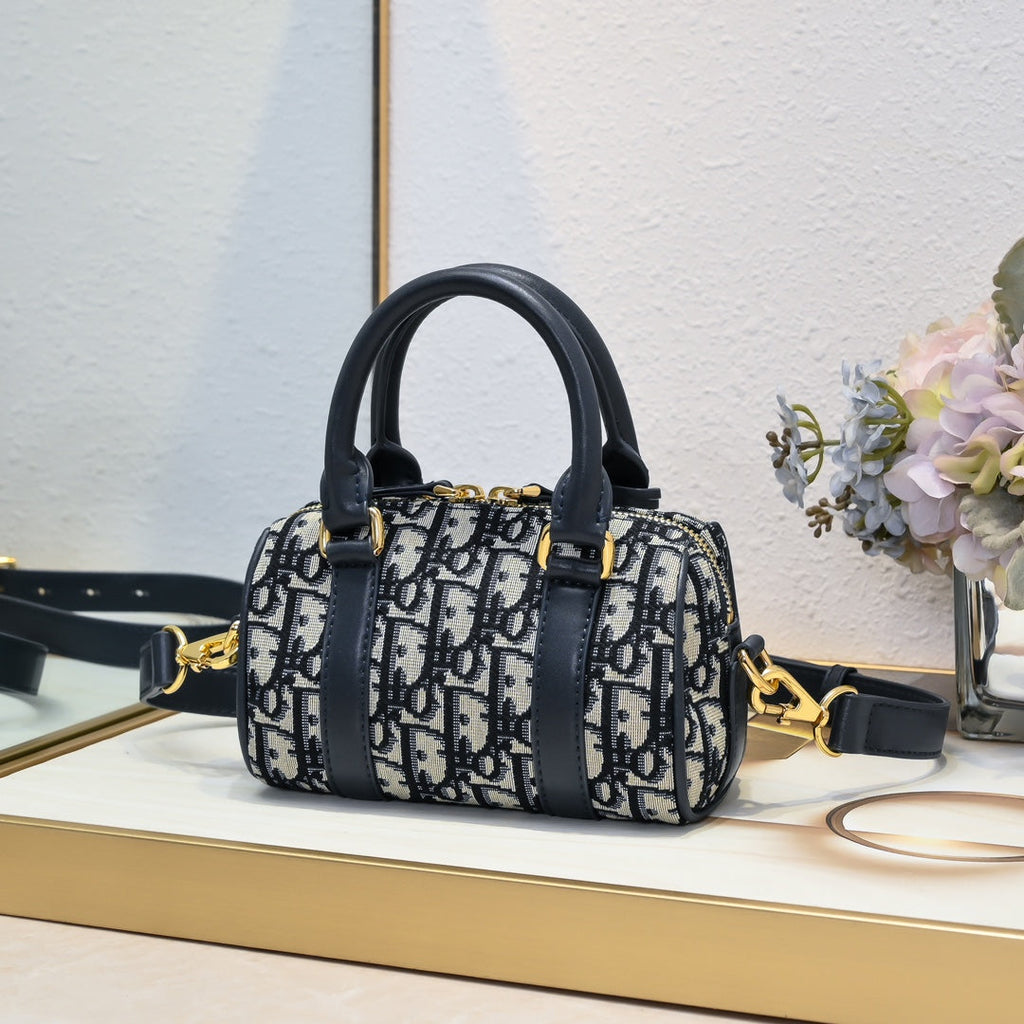 Toujours Shopping Bag