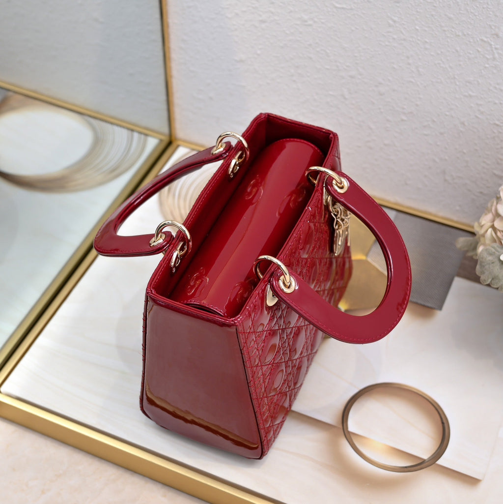 Lady D Style Shoulder Bag – 24cm