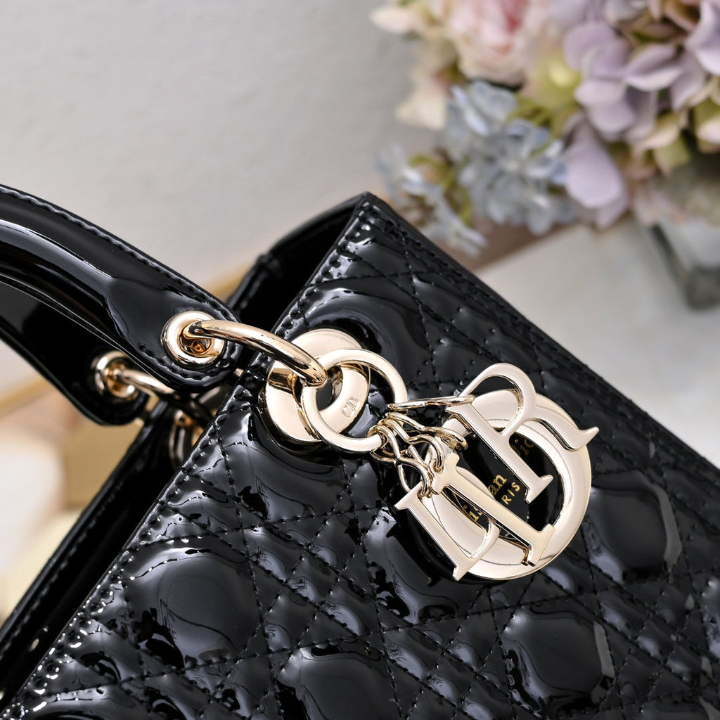 Lady D Style Shoulder Bag – Black (24cm)