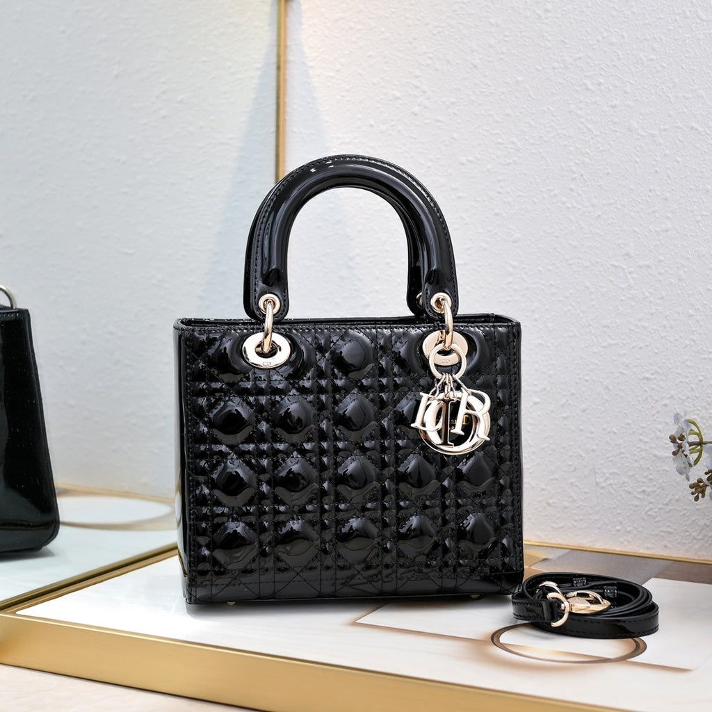Lady D Style Shoulder Bag – Black (24cm)