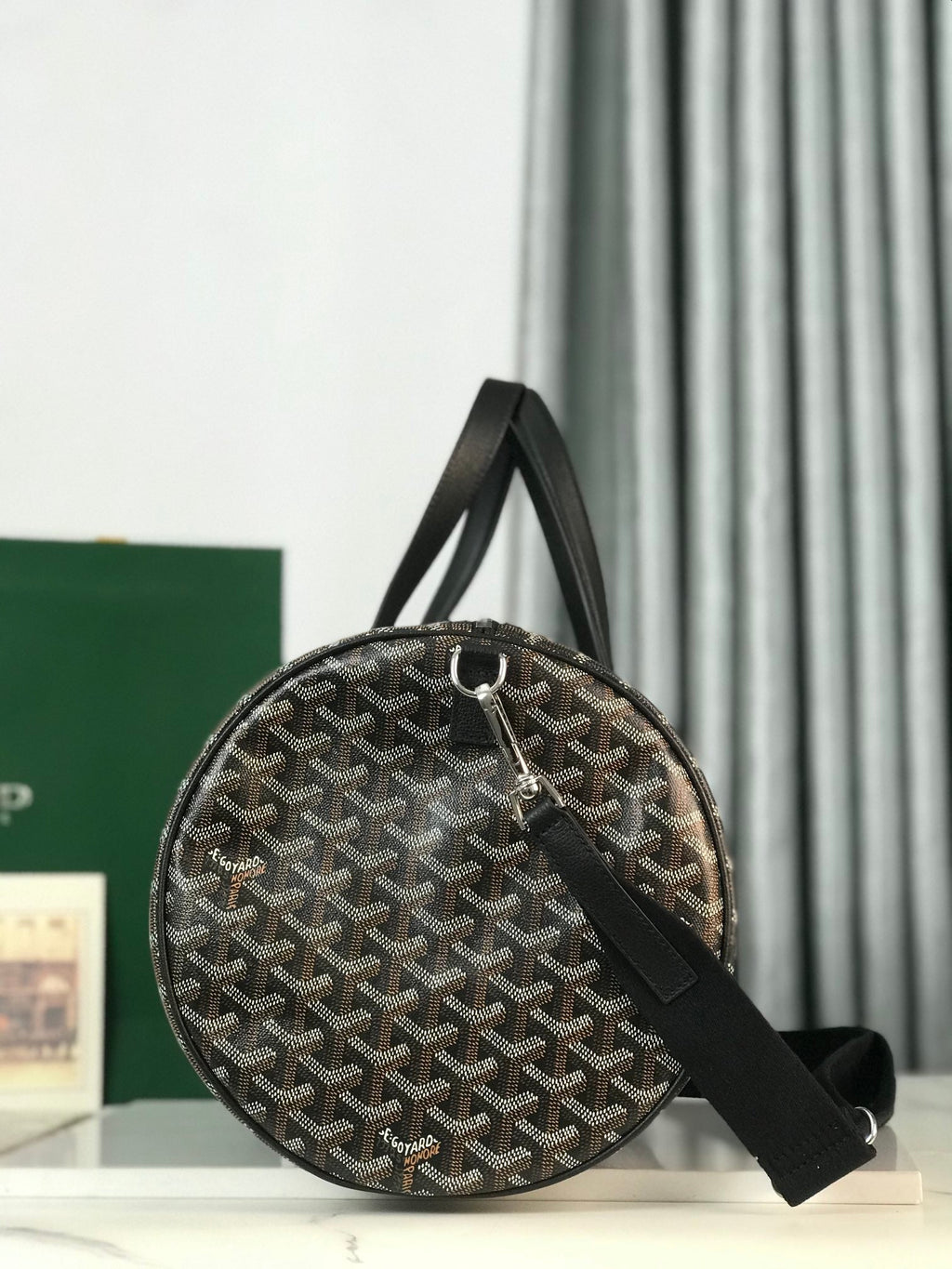 Barrel Travel Sports Bag – 40cm