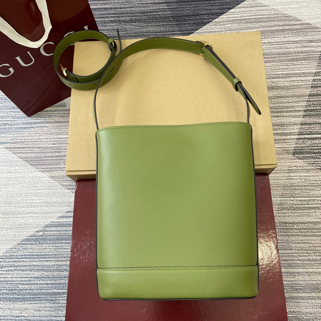 Bucket Bag Green Leather